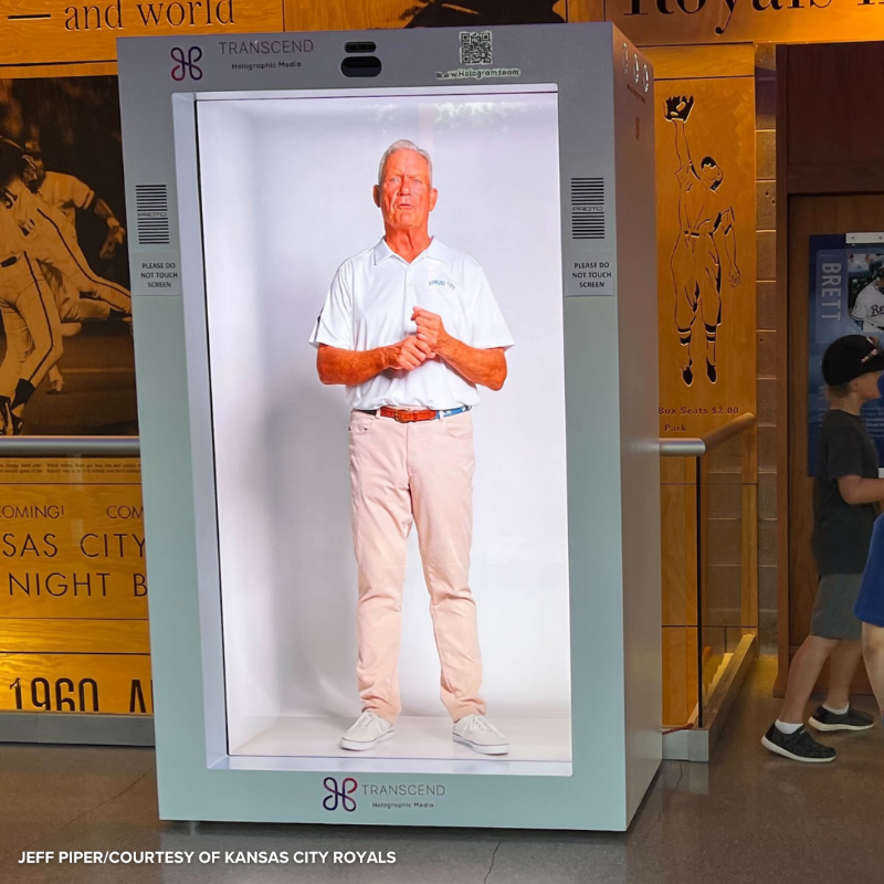 SBJ's tweet photo. .@Royals' HOF George Brett appeared as a 4K hologram version himself ⚾

The hologram told the story of the famed pine tar bat incident for its 40th anniversary.

Read more from @LemireJoe ⬇️