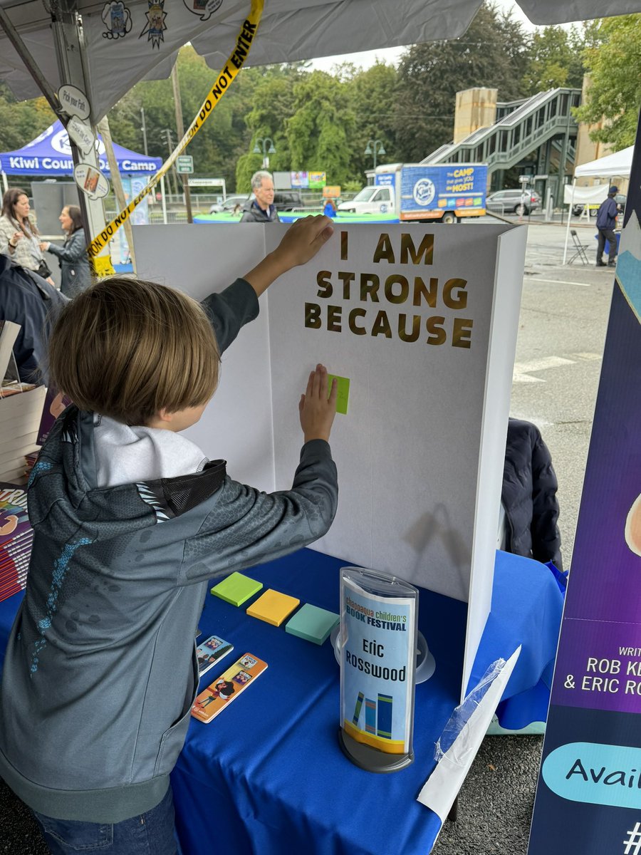 LGBT_Activist's tweet photo. Our STRONG board was a success at the Chappaqua Children’s Book Festival. So cool to see all the different ways people are strong and the many places they get their strength from. We are all strong in our own unique ways. 💪❤️ #ReadStrong #CCBF #Affirmations https://t.co/8o2cEUta3j