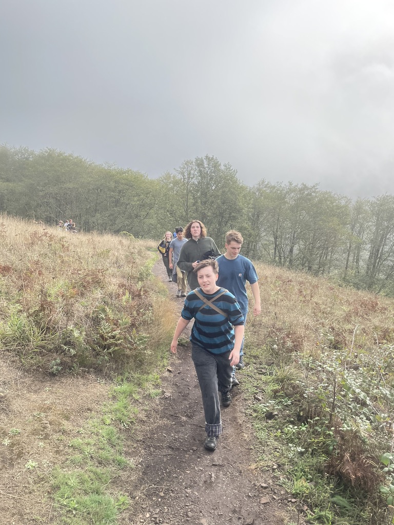 nwacademy's tweet photo. Last Wed–Fri, we embarked on our annual fall retreats where students and teachers go to bond. 6th graders remained on campus; 7th graders went to Molalla Retreat; and 8th graders went to Anderson Lodge. All of our high schoolers were together at BB Camp in Lincoln City! https://t.co/shm5Z8y6ha