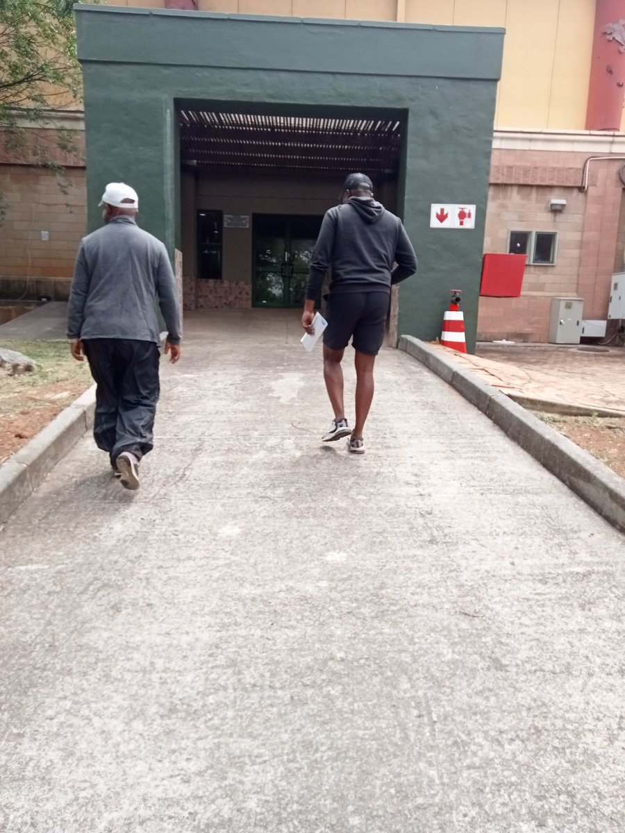 HRekaofela's tweet photo. Mental Walk Unscripted Activation🚶🚶🚶

We have officially launched the Mental Walk Unscripted campaign today, 02 October 2023 with a 12km walk to the Golden Triangle Chamber of Commerce office at Emerald. https://t.co/JxX5lrjhxP