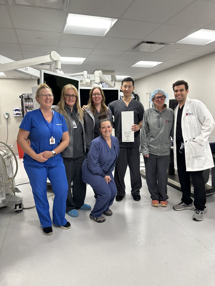 chongli04us's tweet photo. First Ellipsys endoAVF. Brachial artery flow >400 and palpable thrill at completion. Most importantly, EVUS and no fluoro or incision 🌊🌊🌊#medtronic #vascular #vascularsurgery #MedTwitter #fistula #avf #svs #surgery #kidney #dialysis #access #nephrology https://t.co/q8WLWNbCcS