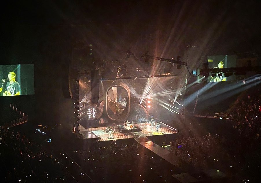 CharlieJWeir's tweet photo. Best time of my life seeing @museband yesterday at the O2! 🤘🎶🎸 https://t.co/XIdY9AEiYl