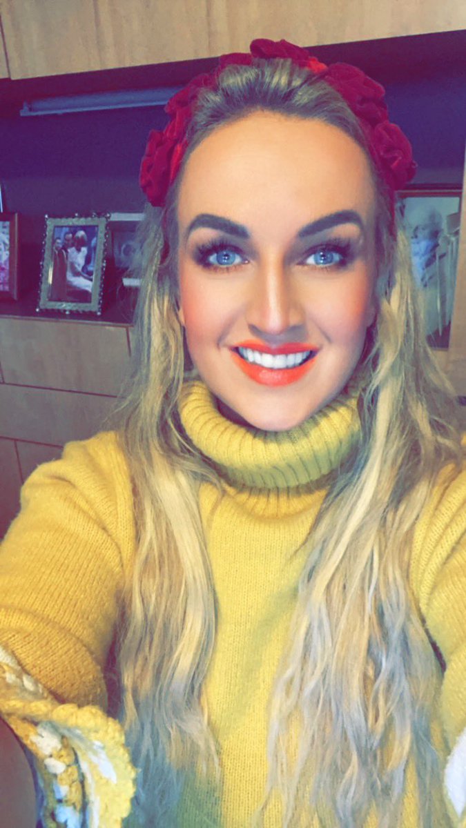 susanlawlor1's tweet image. I am in complete and utter shock to be shortlisted for the @the_mh_awards for the “Professional” Category! Thank you to everyone &amp;amp; to my Team at @StateofMindIre with a special thanks to my late brother @Drmartinlawlor who I know is making this all happen from above! ❤️