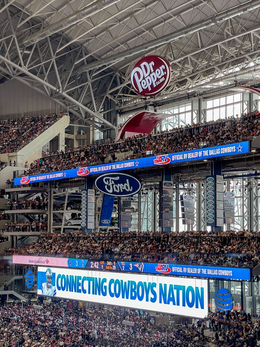 FunTownRV's tweet image. Embracing the spirit of the Dallas Cowboys at the Silver Lot 14 tailgate! 🏈✨ Thanks for adding your cheers and good vibes to the game day experience. Here&apos;s to more victories and shared moments together. Go Cowboys! 🙌💙 
#dallascowboys #nfl #cowboys #cowboysnation #dallas #dc…