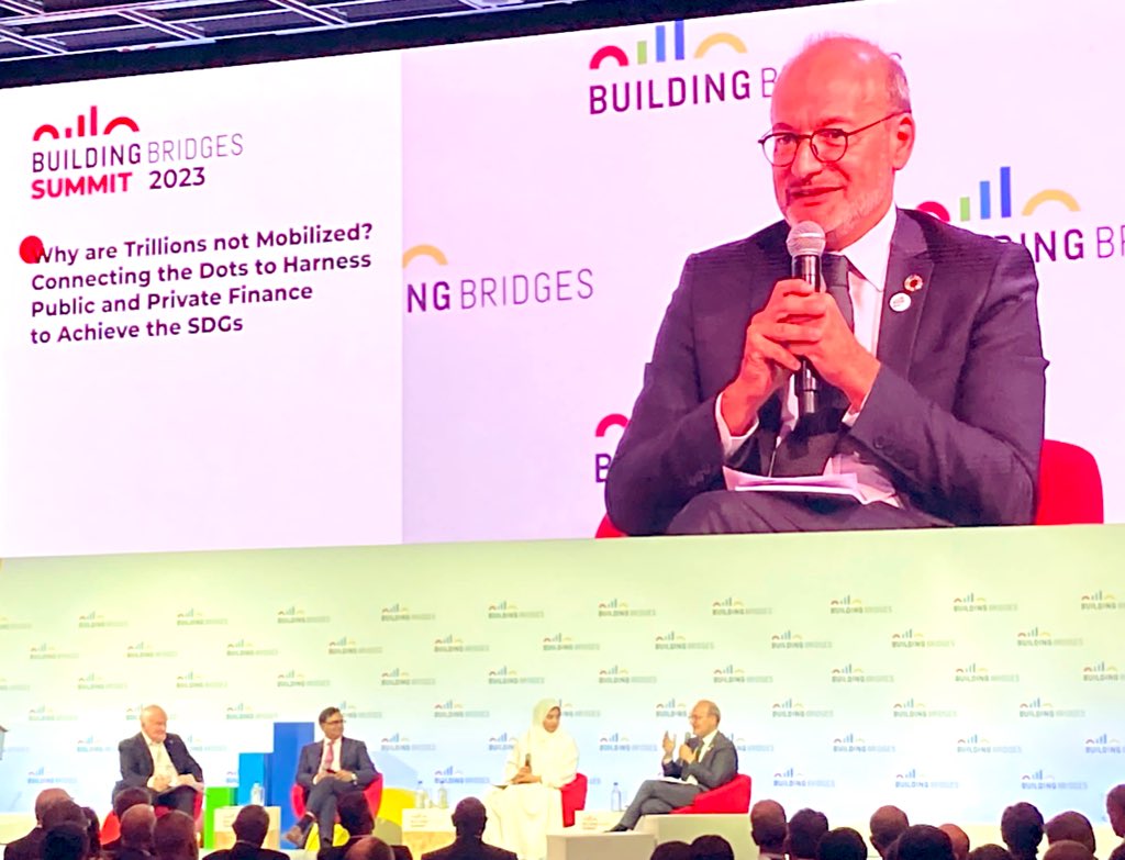 Thks <a href="/BBridgesCH/">Building Bridges</a> for this opportunity to present <a href="/FinanceInCommon/">Finance in Common</a> &amp; the role of all #PDBs gathered to originate more bankable projects and help set common &amp; credible methodologies with private finance. Time to be ambitious &amp; accountable! #BuildingBridges23 #TNFD #SDGs #Agenda2030