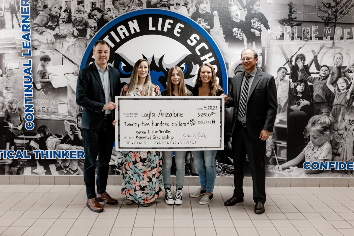 CLSEagles's tweet photo. Congratulations, Layla Anzalone, the deserving recipient of the Karen Liebe Yonke Scholarship! π This scholarship celebrates Layla's commitment to academic excellence, musical/fine arts proficiency, and service for God's glory. Let's cheer her on in the comments below! #WHYCLS https://t.co/nbofcLTdAd