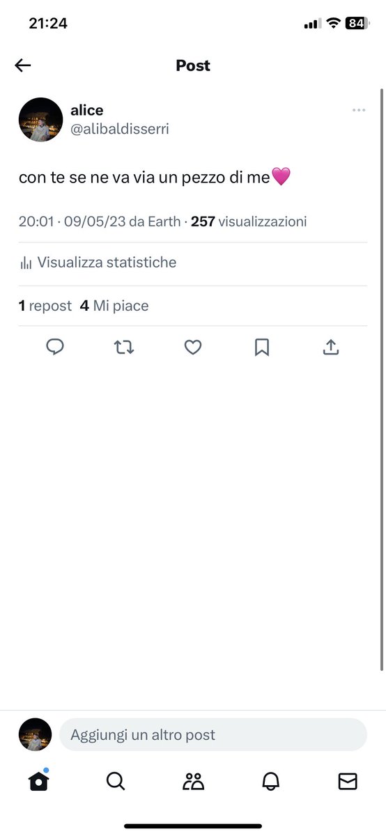 riprendendo un tweet del 9 maggio penso a quando, tra 2 sett, saremmo vicine di banco scervellandoci su cosa poter fare il sabato sera dopo 5 mesi. 
è volata ma non sto più nella pelle🤞🏻