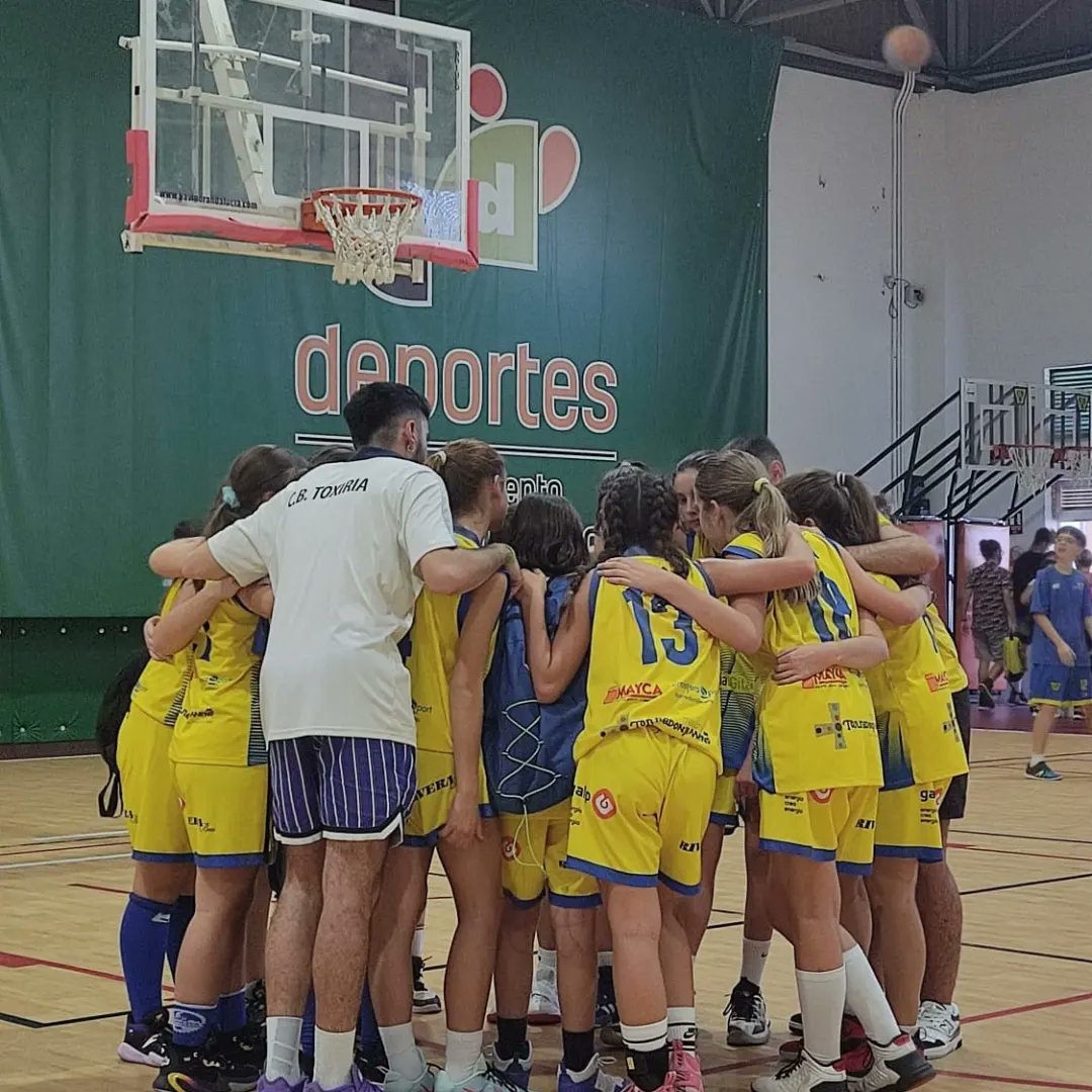 CBToxiria's tweet photo. Fotogalería I Torneo de los Santos 

Tras la resaca emocional de I Torneo de los Santos Patronos que compartimos con los amigos de La Zubia, os vamos a ir dejando por aquí fotos y vídeos para que veáis lo bien que nos lo pasamos https://t.co/0GlXqAAtMS