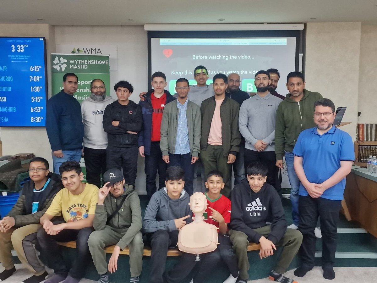 A great Lifesavers course last Saturday at Wythenshawe Masjid, learning essential skills to help save a life.

“And whoever saves the life of one person, it is as if he has saved the whole of humankind” (Quran 5:32)