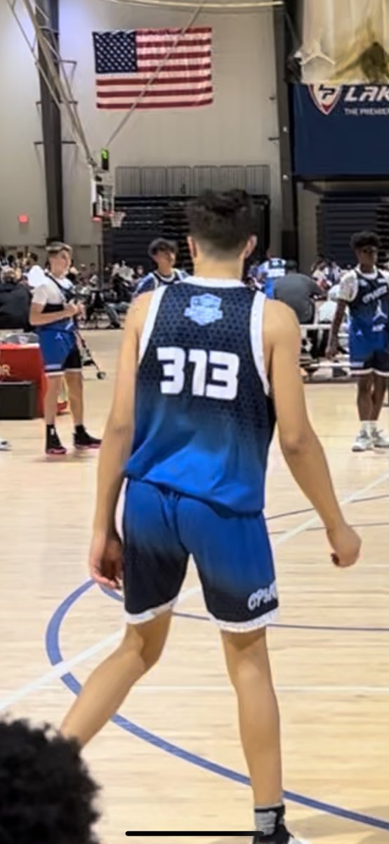 owenward2028's tweet photo. Amazing weekend at @cp3nmsc in Atlanta 🏀 Thank you for the opportunity to compete against talented athletes in the region 🙏 and inspiring me to continue working on my game #cp3nmsc #cp3camp https://t.co/DP7uRNrqwv