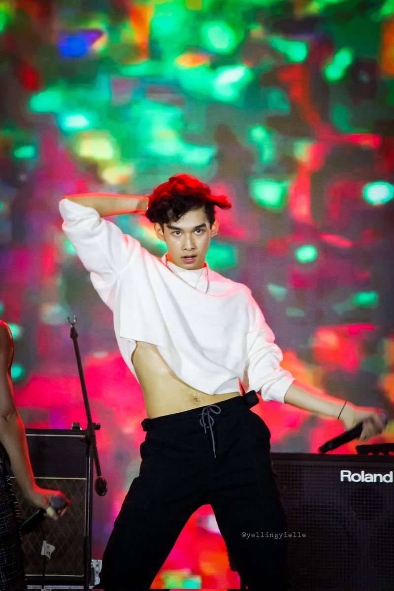 vixiesph's tweet photo. #VXON_VINCE @enzovince_
09/17/2023 - Parqal Mall
#ILoveParqal #ParqJam
@vxonofficial
📷: @yellingyielle https://t.co/2EIt8bT8cl