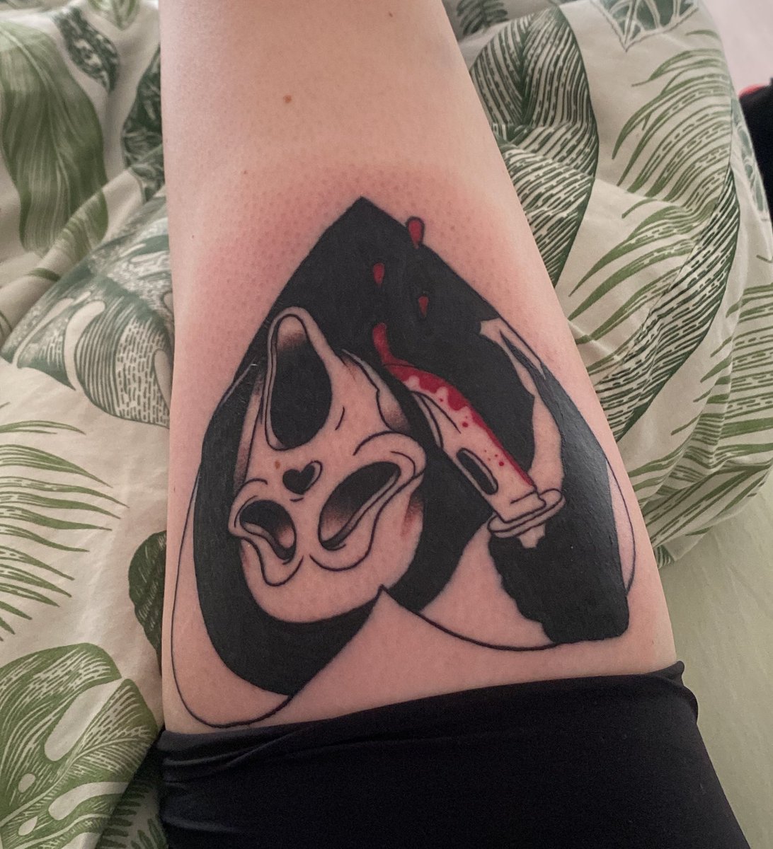 boneypumpkins's tweet photo. new tattoo :) https://t.co/DEVeVyUzbx