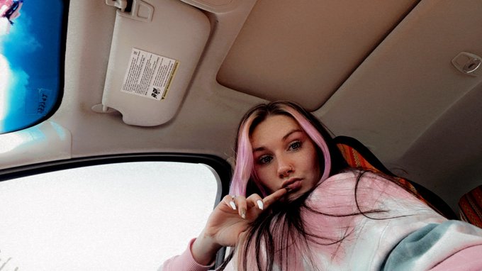 Hey guysss ;)  #sellingcontent #onlyfans_girl #onlyfans #eighteen #hotgirl   https://t.co/86Xv59CKWA<a href="/tag/sellingcontent"class="tags">#sellingcontent</a><a href="/tag/onlyfans_girl"class="tags">#onlyfans_girl</a><a href="/tag/hotgirl"class="tags"><span>#hotgirl</span></a><a href="/tag/eighteen"class="tags"><span>#eighteen</span></a><a href="/tag/onlyfans"class="tags"><span>#onlyfans</span></a>