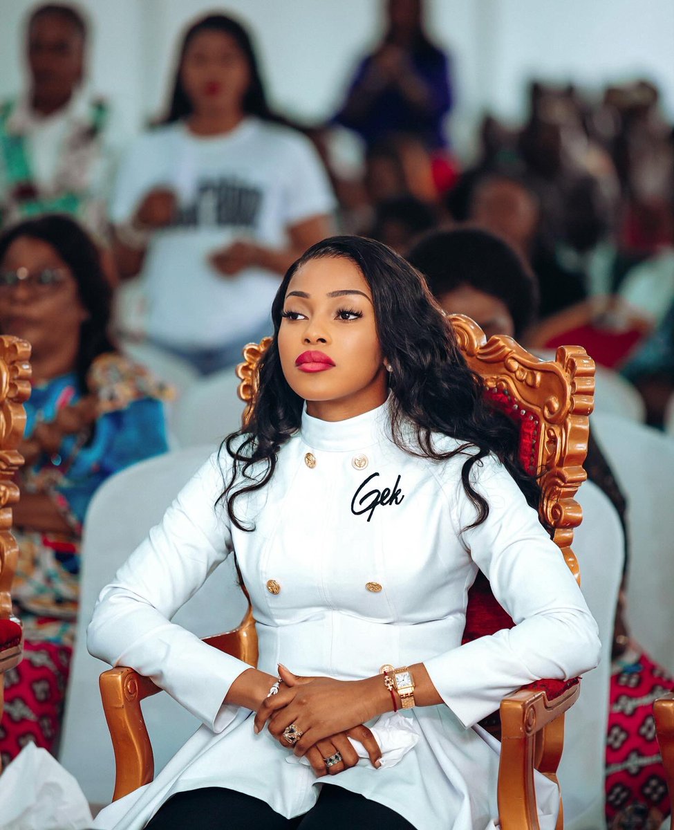 GraceKutino's tweet photo. En effet, 

Dieu est  fidèle et ne déçoit jamais ceux qui placent leur confiance en Lui. 

Your Sister GEK, https://t.co/2CFA9hoczQ