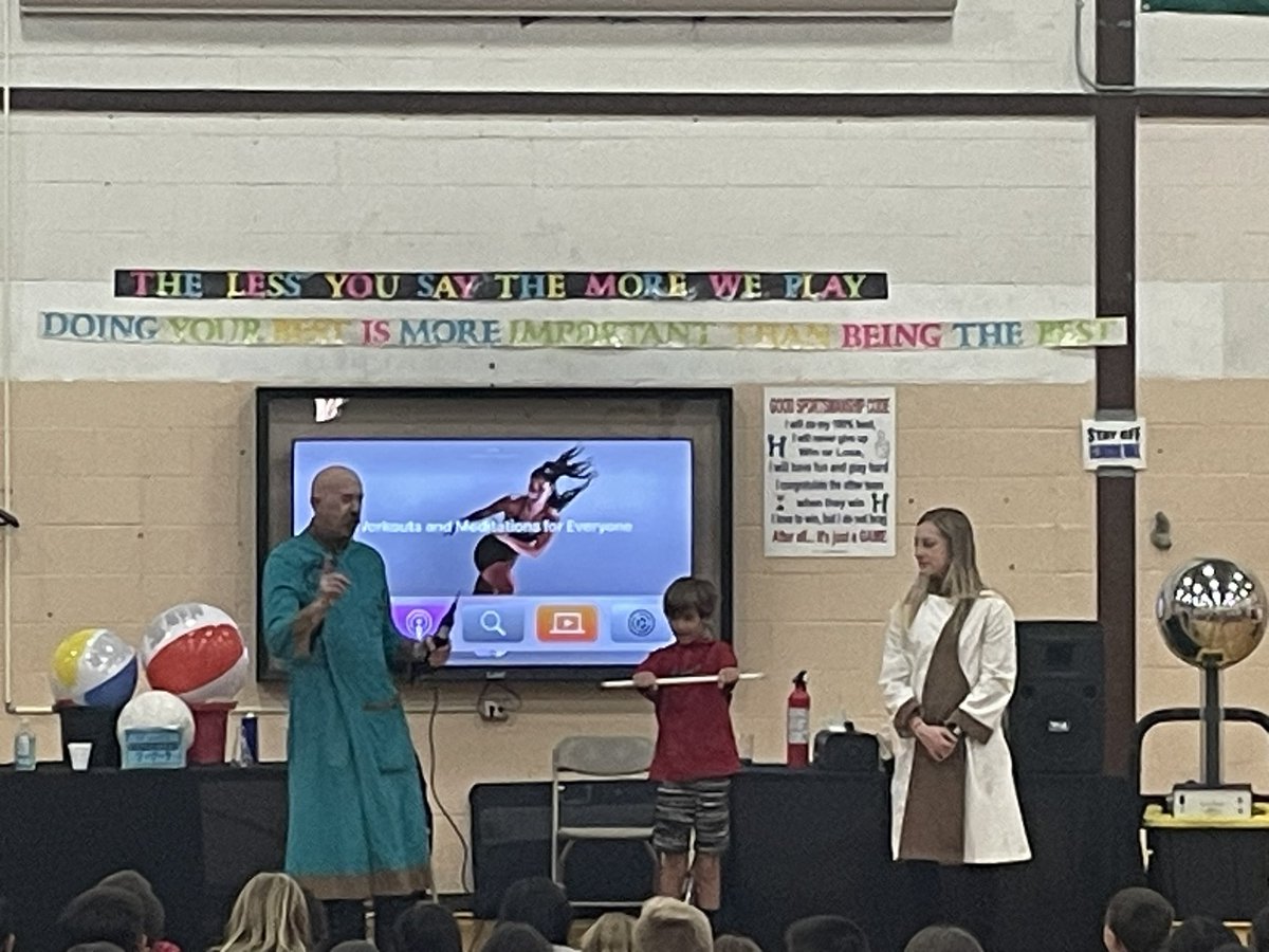 Kate Ellison tweet media