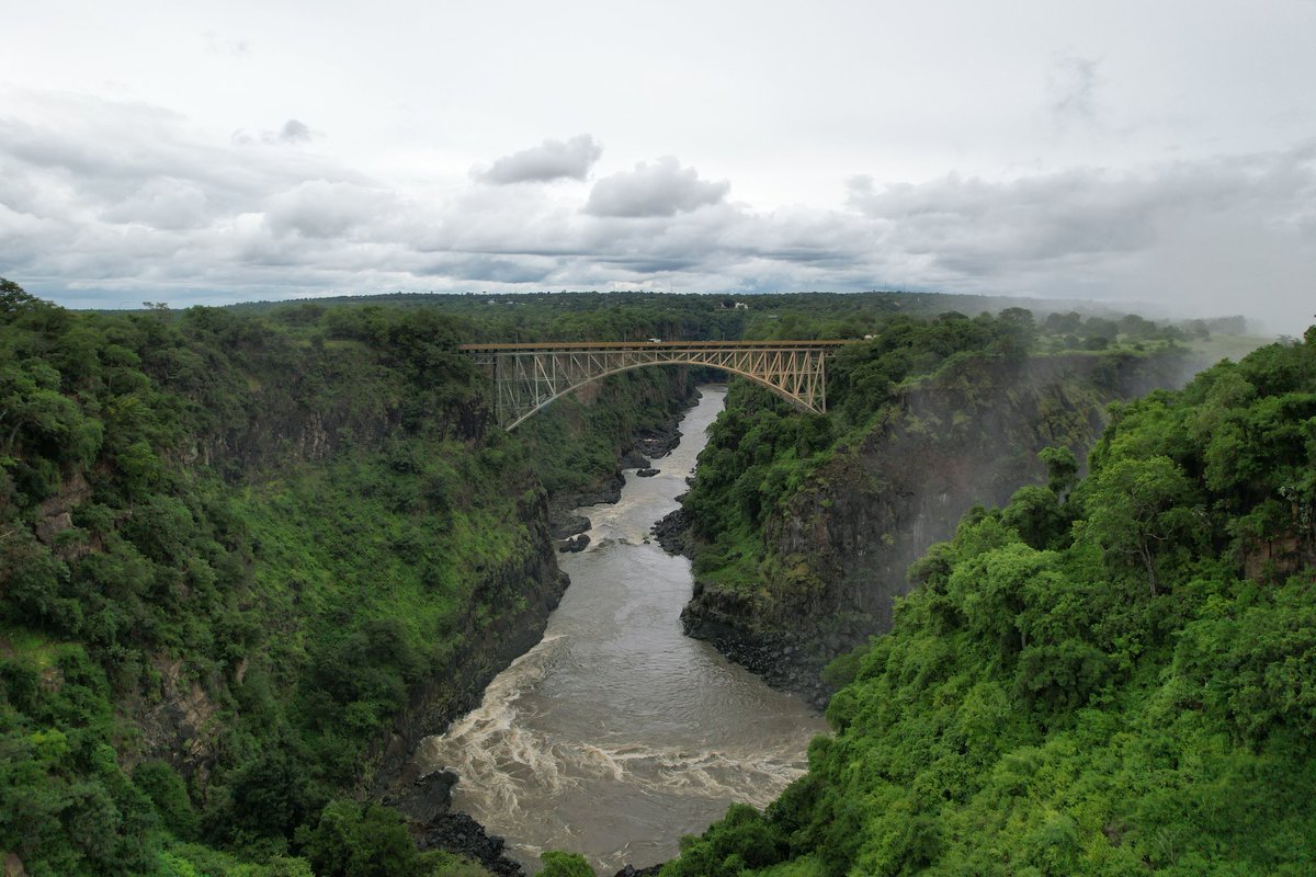 TourismZambia's tweet photo. This is Zambia 😍 

Home of The Victoria Falls! https://t.co/XVEk1h7wtE