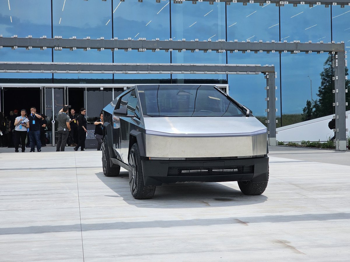 IT'S CYBERTRUCK MONTH 🥳