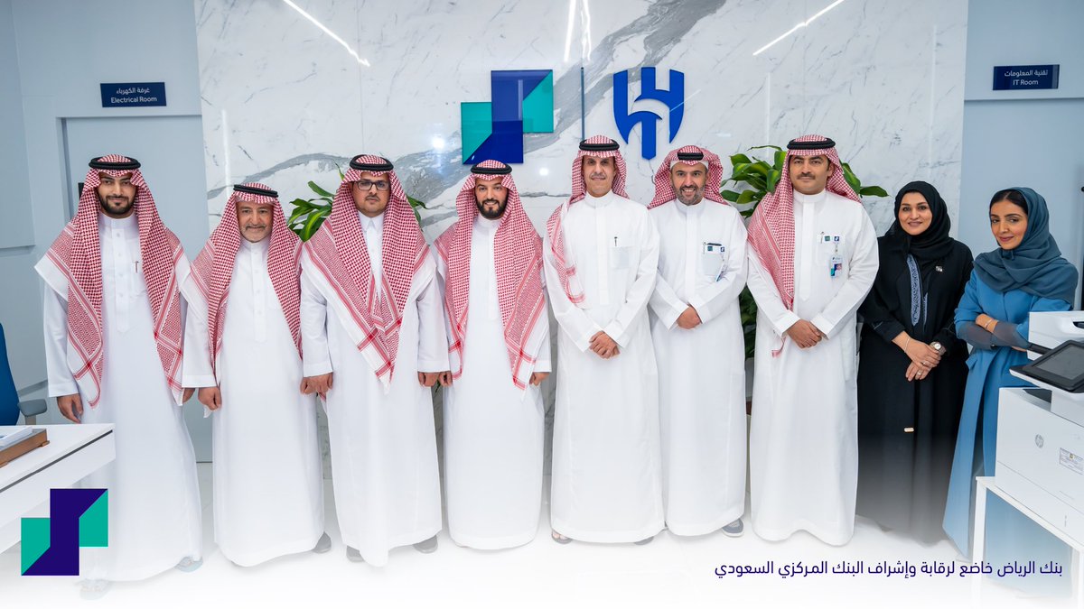 RiyadBank's tweet photo. تحقيقًا لأهداف الشراكة المتبادلة بين #بنك_الرياض وشريكنا نادي الهلال 💙

يسرنا الإعلان عن افتتاح فرعنا في مقر النادي، لتقديم الخدمات والمنتجات المصرفية. https://t.co/UUZ7ork74N