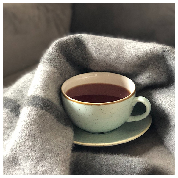 A lil coffee in my whiskey.
#whiskey #coffee #irishcoffee