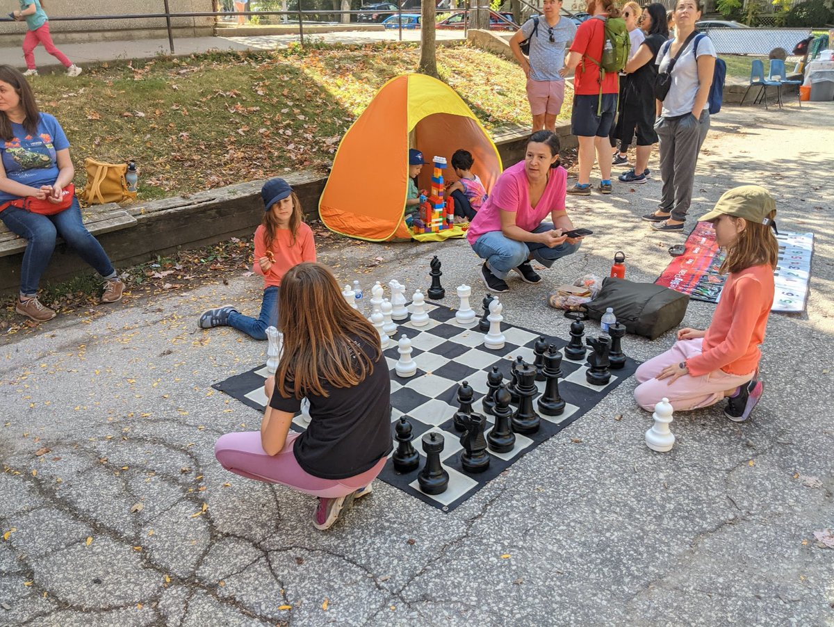 Extra Ed tweet media