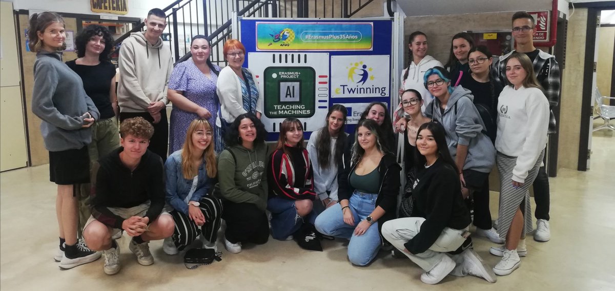 A group of 8 students from III. Gimnazija of Zagreb has been received at <a href="/IES_Alpajes/">IES Alpajés Aranjuez</a> to complete our <a href="/EUErasmusPlus/">Erasmus+</a> exchange about Artificial Intelligence <a href="/scientix_eu/">Scientix</a> <a href="/sepiegob/">SEPIE</a> <a href="/Erasmus_Project/">Erasmus+ Projects</a>