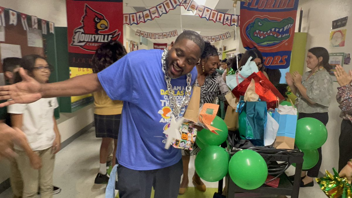 Celebrating our AMAZING custodial staff on National Custodian Day!!
We couldn’t ask for a better team! #goochgator #gatorlife #bestcustodians #bestteam