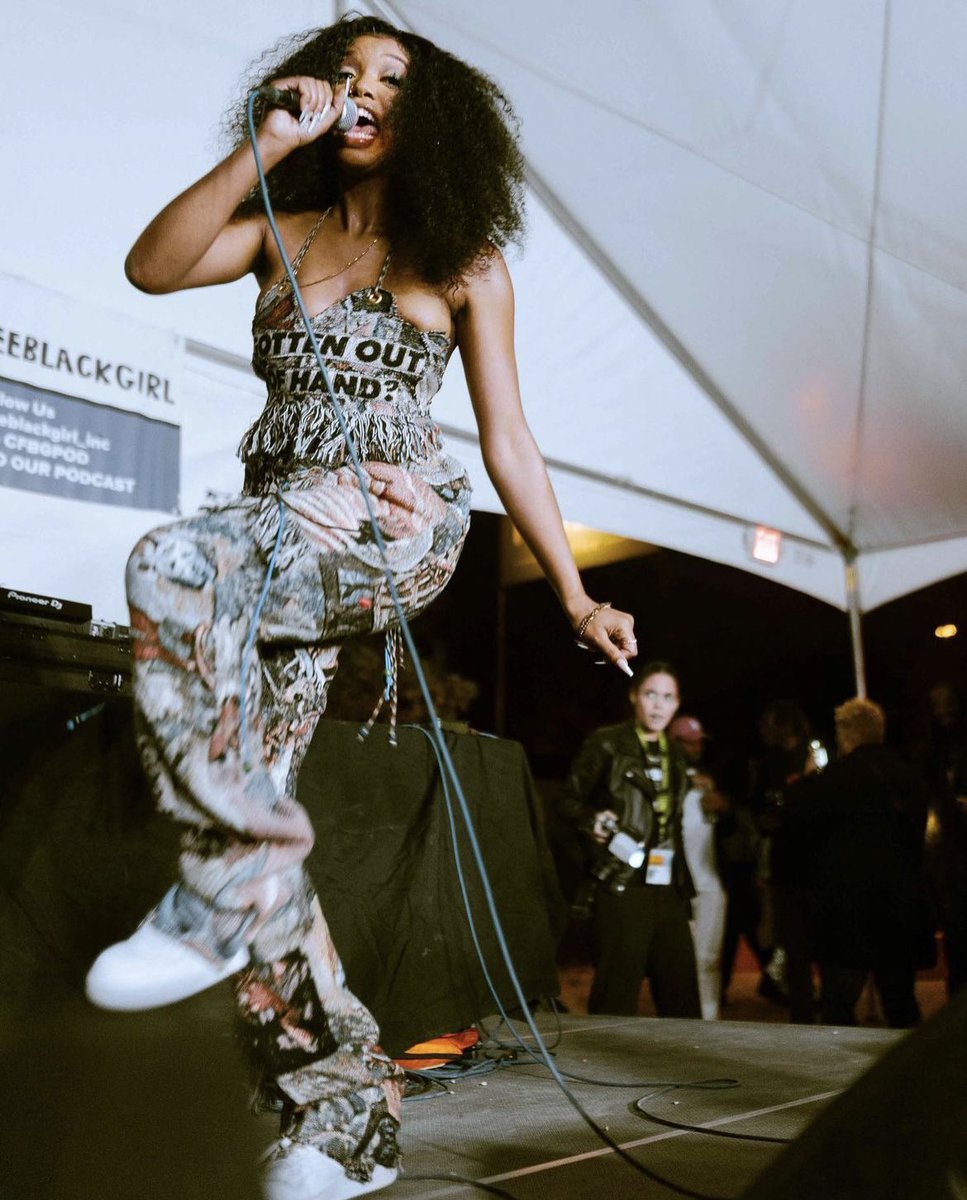 CFBGPod's tweet photo. @ajtheuno will be performing live october 6th in Los Angeles along with other artists! Be sure to stream her track “NERVOUS”, give her a follow, and check her out if you’re in LA🫶🏾 #CareFreeBlackGirl #cfbg https://t.co/JE02GwfSSk
