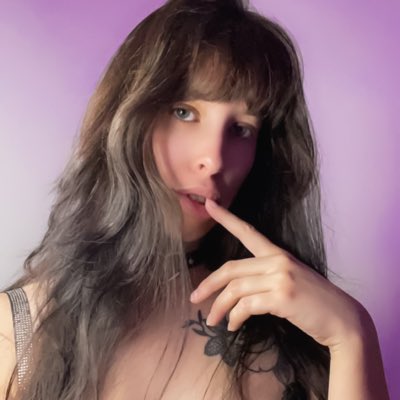 goddessdivine66's tweet photo. No more weakness 🖤 bad bitch is here https://t.co/Y0XtSwIurv