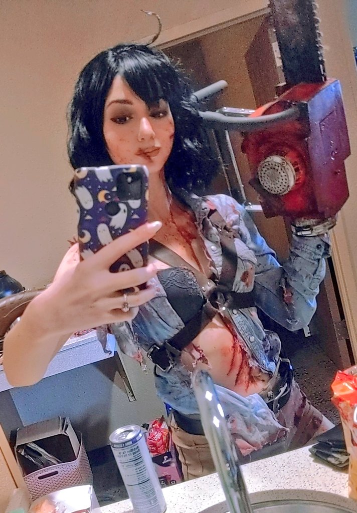 kandarianqueen's tweet photo. Sexy Ash Williams? Buddy, Ash Williams is sexy on default. Sorry, I don't make the rules.

#evildead #evildeadcosplay #kotobukiyabishoujo #ashwilliams #ashwilliamscosplay https://t.co/ka1oHxjuJW