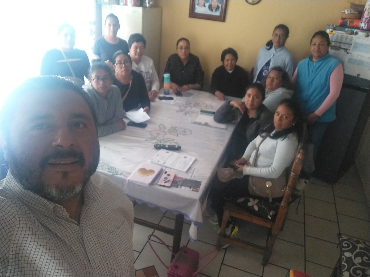Iniciamos la semana y el mes de Octubre escuchando y platicando con nuestras amigas #Delmacistas del maravilloso Municipio de #Xonacatlan 

Siempre al 1000% con el equipo en el #Dristrito4 

Que tengan un excelente y bendecido mes!! 🤟😇🙏