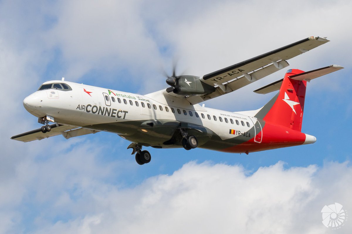 New route between Ancona and Barcelona of Aeroitalia, it have started today with 2 frequencies per week. Today the flight was operated by AirConnect with an ATR 72-600 YR-ACA @aeroitaliasrl @air_comment @VadeAviones @Spottersbcn