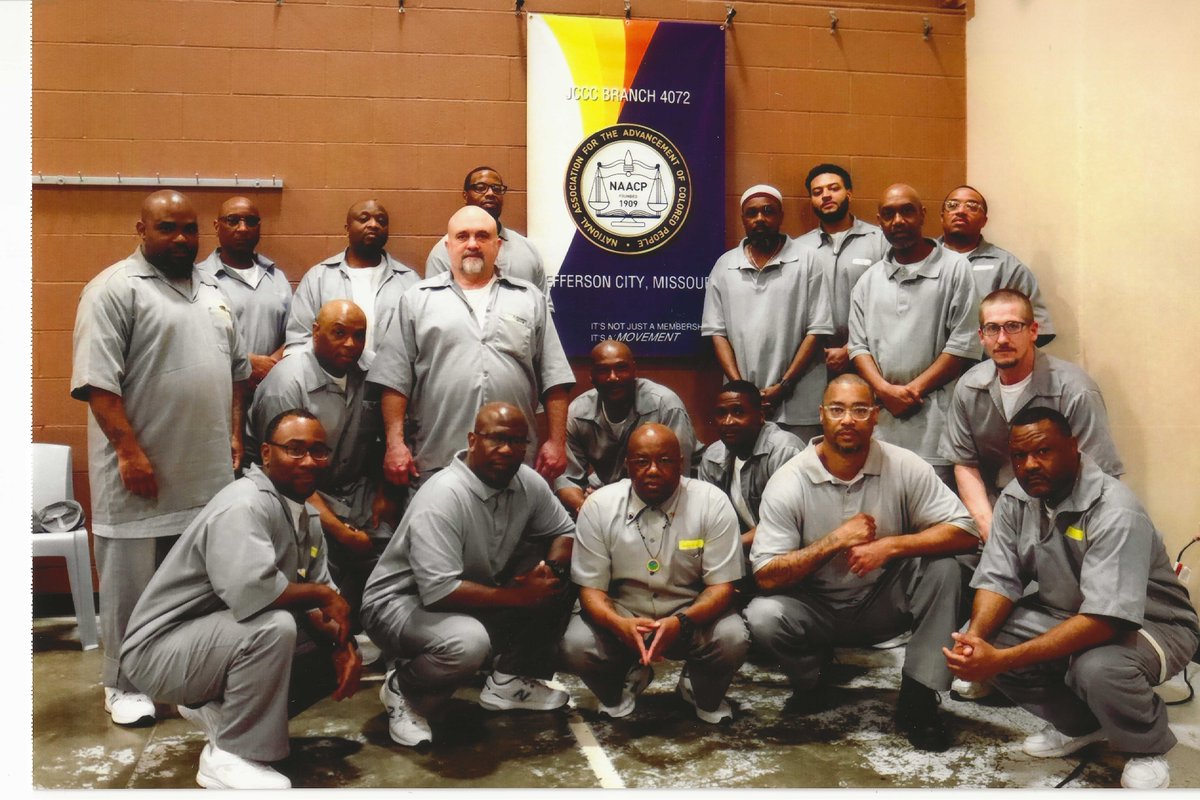 MoJusticeOrg's tweet photo. On this #WrongfulConvictionDay, we highlite the ongoing injustice that Maurice is experiencing. Despite his 20+ year fight to win his freedom from incarceration as an #Innocent person, we also amplify his work as a mentor, leader &amp; president of the JCCC branch of the NAACP
4/end https://t.co/v4syOv4mNW