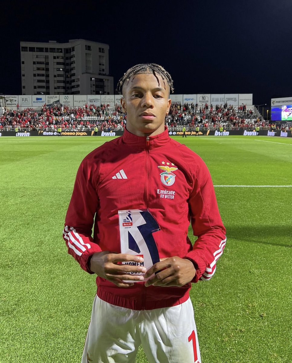 não foi preciso mudar de nacionalidade para ser chamado a seleção. DAVID NERES🇧🇷🧙🏼‍♂️