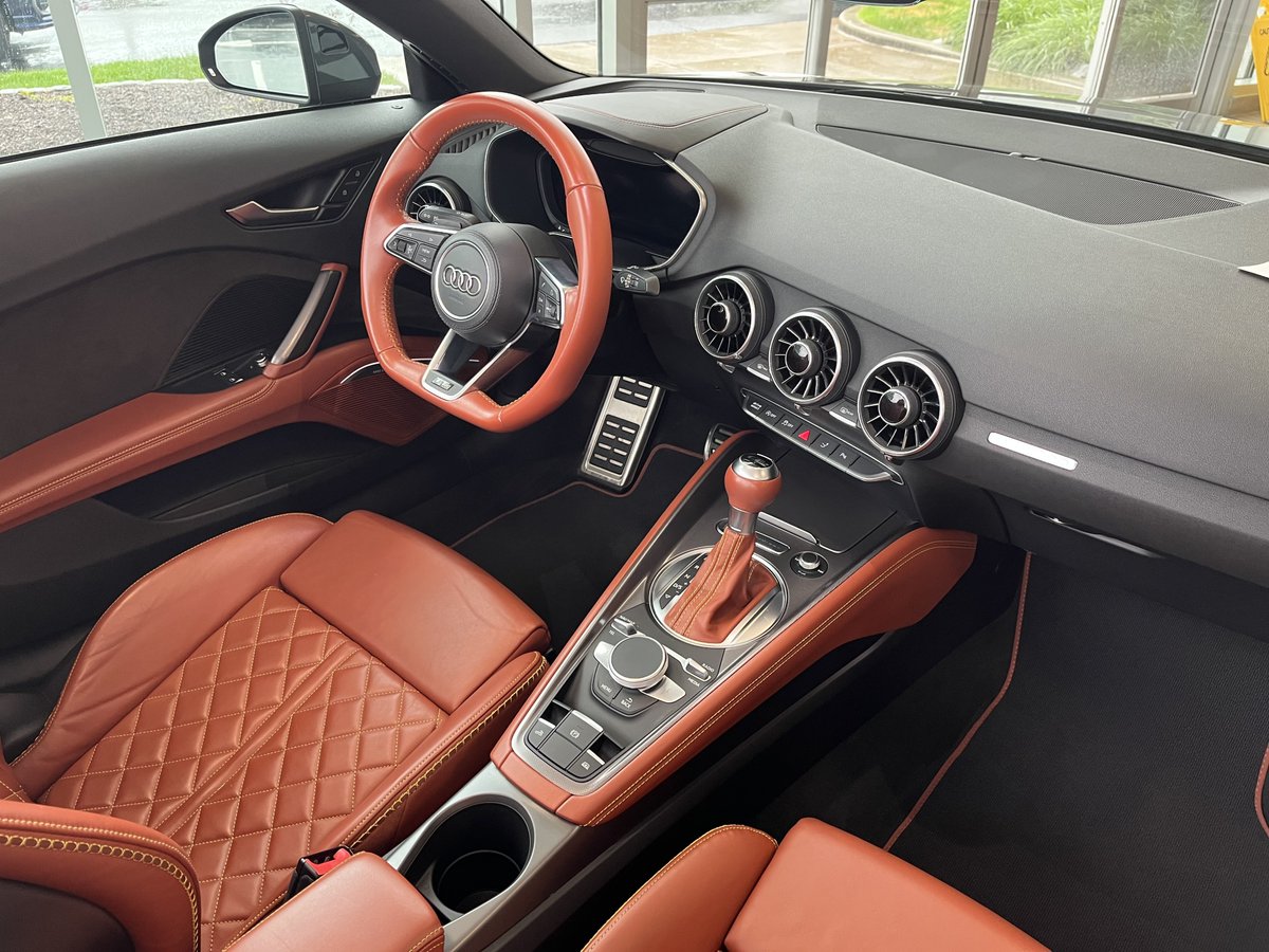 AudiFairfield's tweet image. It's never too late to hit the open road with an Audi TT Roadster (featuring a classic, brown leather interior).
#AudiFairfield #AudiTTRoadster
