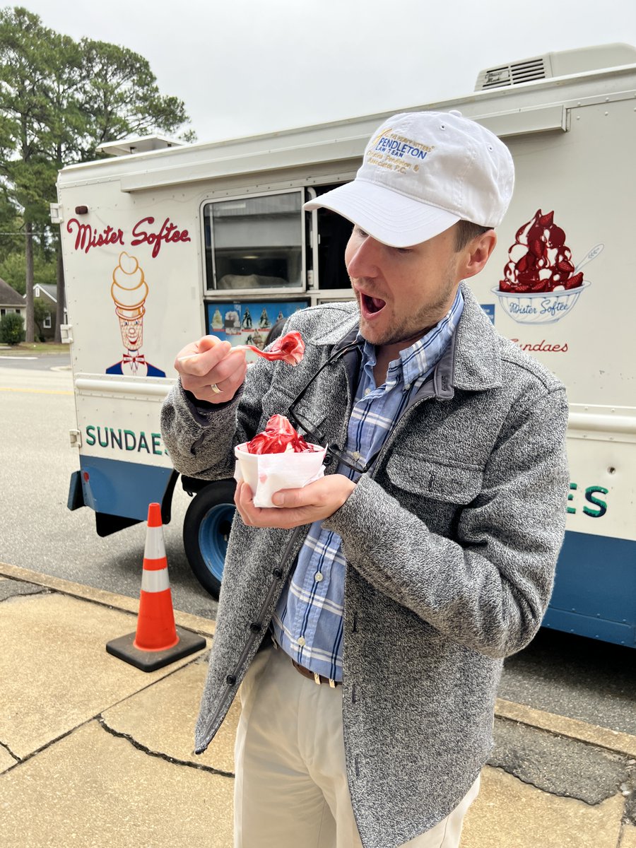 PendletonLawVA's tweet photo. Why did the ice cream have to go to court? Cause it got soft-served! Thank you, Mr Softee f for the amazing ice cream last Thursday. There is no better way to celebrate the season than with you. 

#icecream #lawyereatsout #icecreamtruck https://t.co/yeFWdcljbq