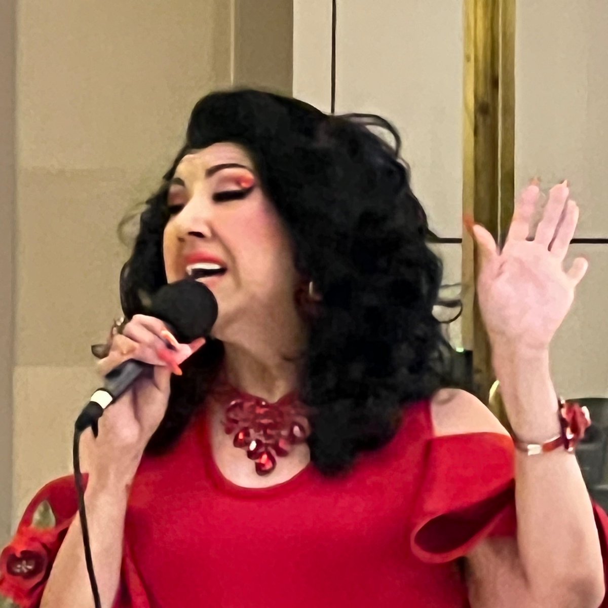 OKArtsCouncil's tweet image. Celebrating Hispanic Heritage Month at the Capitol today! Oklahoma Arts Council Executive Director @Amber_Sharples was on hand for Artistas Sin Fronteras.