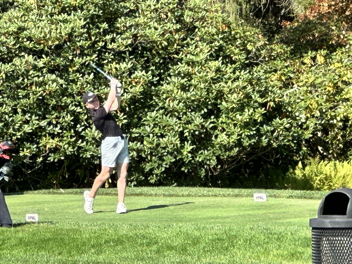 With a score of 79, and a 9th place tie overall… Congratulations, Eion Tiernan! Moving on to PIAA STATE Championships at Penn State!  ⛳️💛🖤 #kogolfteam #kogoldeneagles #kovarseitygolfteam #classof2024 #koseniors2024 @keystone_oaks #koproud @ko_goldeneagles @KOGoldenEagles