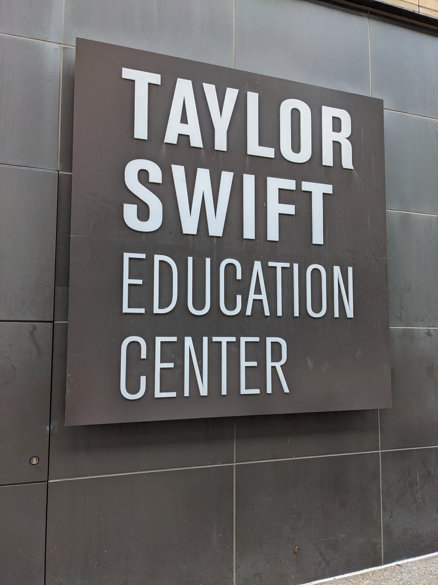 Just passed this place in Nashville. Any thoughts of returning to education <a href="/BrimfulofNasha/">David Nash</a>?