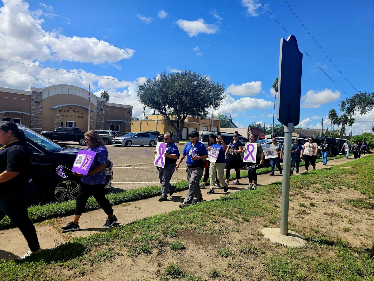 Rosiselamtz's tweet photo. The Hidalgo County Criminal District Attorney's Office joined the Willacy County District Attorney's Office Silent Walk to pay tribute to survivors of family violence. Thanks to Willacy County DA Annette Hinojosa for the invitation and to everyone who joined us at #TxDVAM https://t.co/lhcAP84hf5