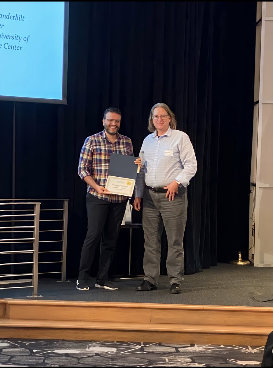 Karagiannis Lab (@georgioskaragi5) on Twitter photo Eternally honored for being awarded with the first prize among the finalists in the category "early career investigators - excellence in leukocyte biology", at the 2023 Annual Conference of <a href="/leukocytebiol/">Society for Leukocyte Biology</a>. Great conference, great people, and great research! Eternally honored for being awarded with the first prize among the finalists in the category "early career investigators - excellence in leukocyte biology", at the 2023 Annual Conference of <a href="/leukocytebiol/">Society for Leukocyte Biology</a>. Great conference, great people, and great research!
