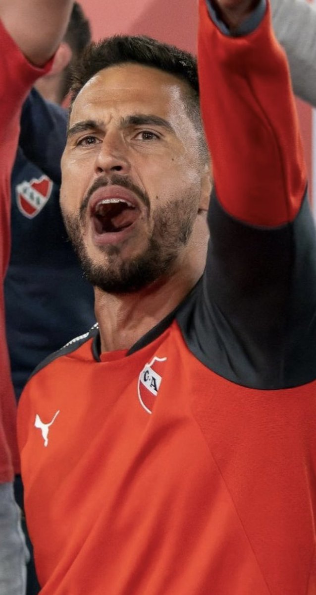 🚨HOY JUAN MARCONI 19:00 EN #ElMasGrande CON <a href="/sudanalytics_/">Sudanalytics</a>. 

🇦🇹 Esperamos a todos los hinchas de #Independiente para escuchar la palabra del vicepresidente.

👉 twitch.tv/crewtvarg

🤝 con <a href="/Valen_lotauro/">Valen Lo Tauro</a>.