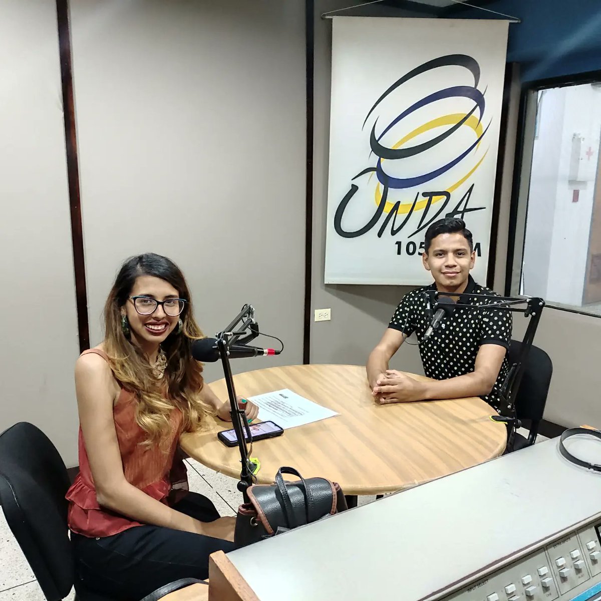 GLOBO_MRD's tweet photo. #2Oct | Desde @ondamerida en Al Día con @14_argelys haciendo la invitación a la juventud Merideña a participar en el programa formativo de incidencia publica del @foropermanentej 

Tienes hasta el Miércoles 3 de Octubre para postularte, link en la Bio👇🏼
 https://t.co/mjtE2BDecZ https://t.co/PnJceenK1Q
