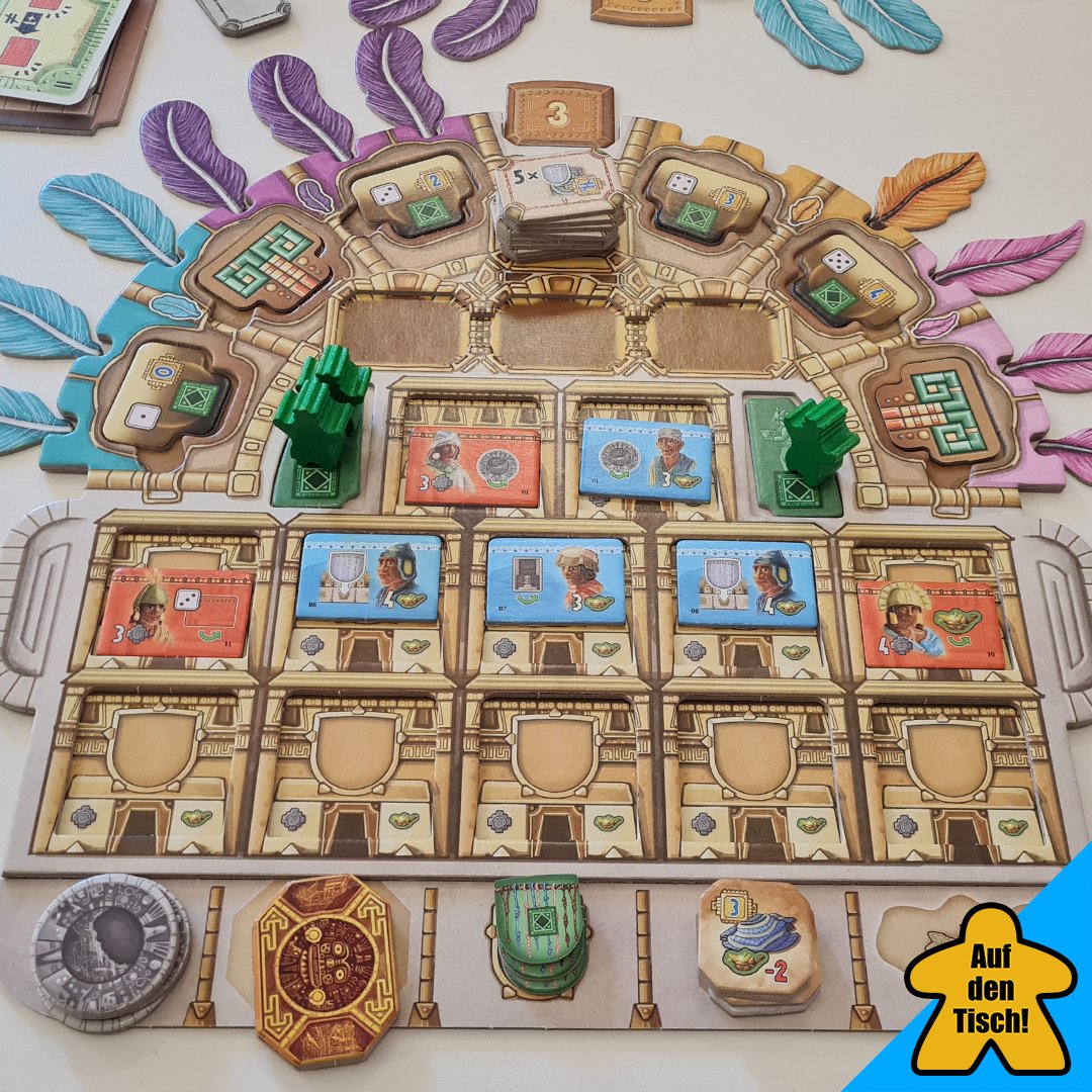 aufdentisch1's tweet photo. Wie die Spieler/innen dieser Tage nach Essen pilgern die Priester in dieser Szene zur Spitze des Tempels in #Cuzco, dem 6. Spiel der #CityCollection von #StefanFeld. [1/5]

#aufdentisch #brettspiele #brettspiel #neuheit #SPIEL23 @real_QueenGames https://t.co/5QwOQfVrwP