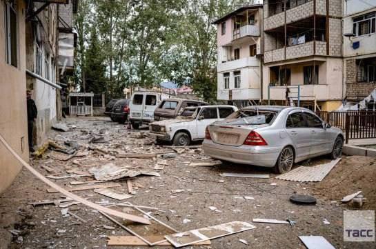 araratpetrosian's tweet photo. 🔴Corrupt Scum

“The @UNinAzerbaijan  found no signs of destruction of civilian infrastructure in Stepanakert”

#Armenia #Artsakh #Azerbaijan #NagornoKarabakh https://t.co/pdarWf3r5C