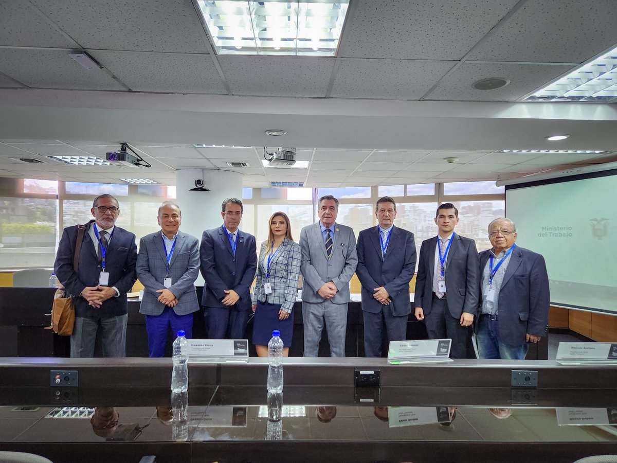 #MDTInforma |  ✅Representantes sector empleador:

▶️Titulares: Paúl Corral, Javier Rosero, Tania Pazmiño, Francisco Chiriboga.
▶️Suplentes: Luis Poveda, José Antonio Hidalgo (ausente) , Luis Romero Pintado y Carlos Alberto Mayorga.

#NuestroTrabajoContinúa