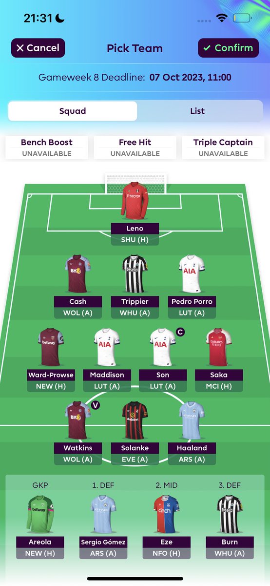 moncho1622's tweet photo. @FPLWinning Struggling between these threee.. not sure if I should take haaland out n have spare money to allow son and salah for the next 3 game weeks which all look good https://t.co/dIoowy3xMa