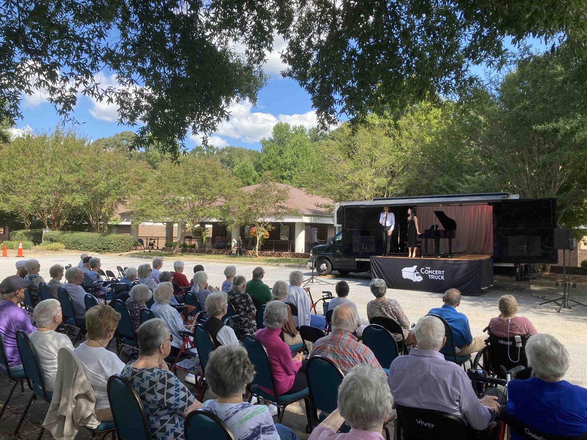 It was a beautiful afternoon for a stop at Clemson Downs with The Concert Truck ! 🎶 ⛅️ Check out this link for more information: news.clemson.edu/brooks-center-…