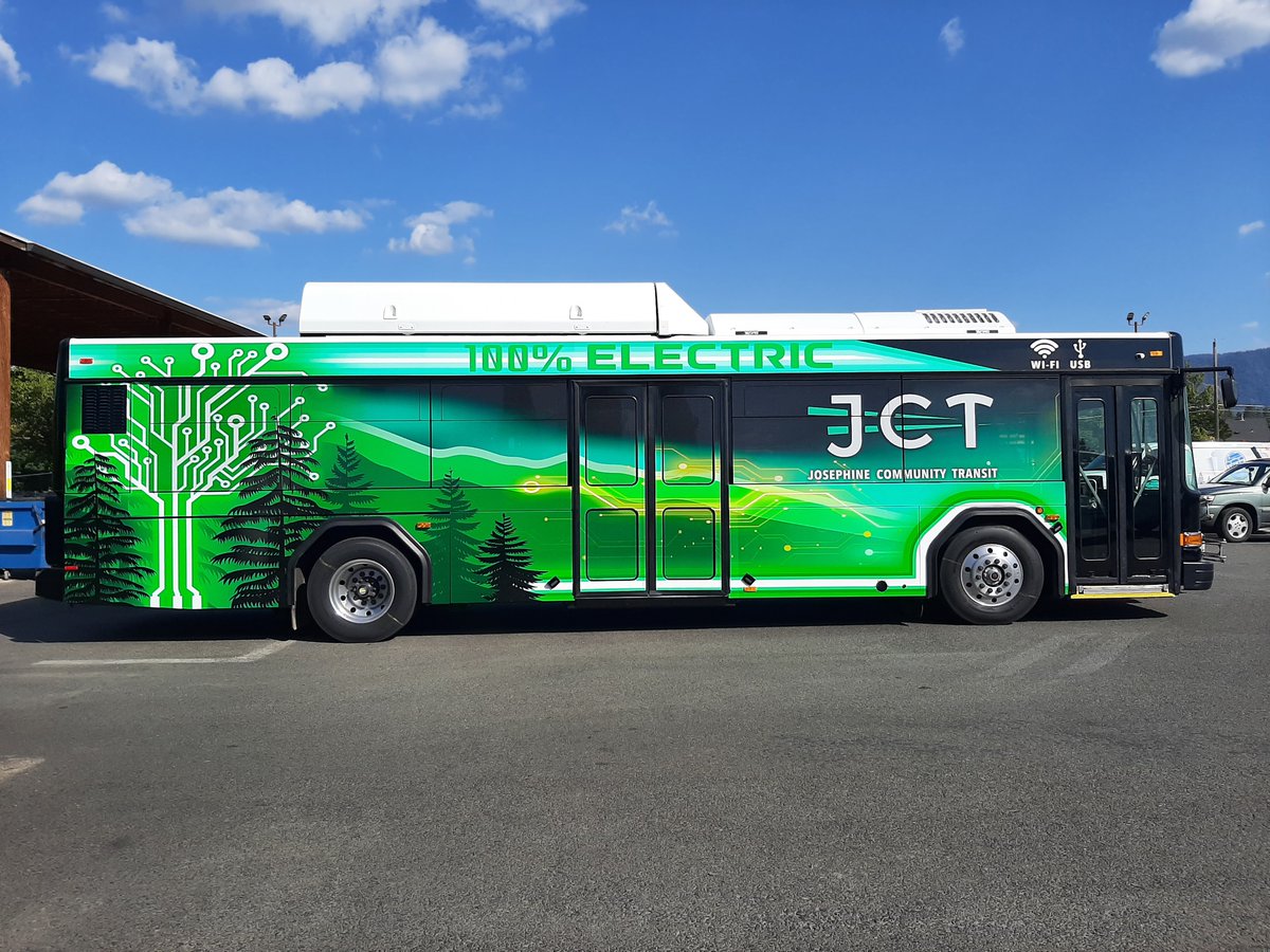 JCT_transit's tweet photo. BIG Thank you to the Logan Design team for the beautiful work on our new EV Bus! https://t.co/ErB5KTyiui

#grantspass #oregon #joco #transit #ev #logandesign https://t.co/9PztbUwogk