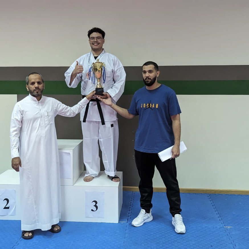 اللجنة الرياضية | الهندسة tweet media