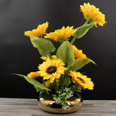 Querida amiga <a href="/LilianaCardena5/">Liliana Cardenas</a> 
Es el primer día del resto de la vida. Deseo toda felicidad posible a tu corazón. Que las ideas se mantengan con fuerza y alegría. 
Pensar el país, nuestras regiones. Viene lo mejor de ti estoy segura que el año será grandioso. Felicidades 🤗🎂